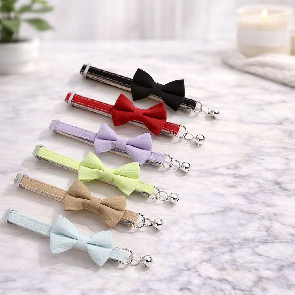 Bowknot Suede Cat and Puppy Collar with Bell