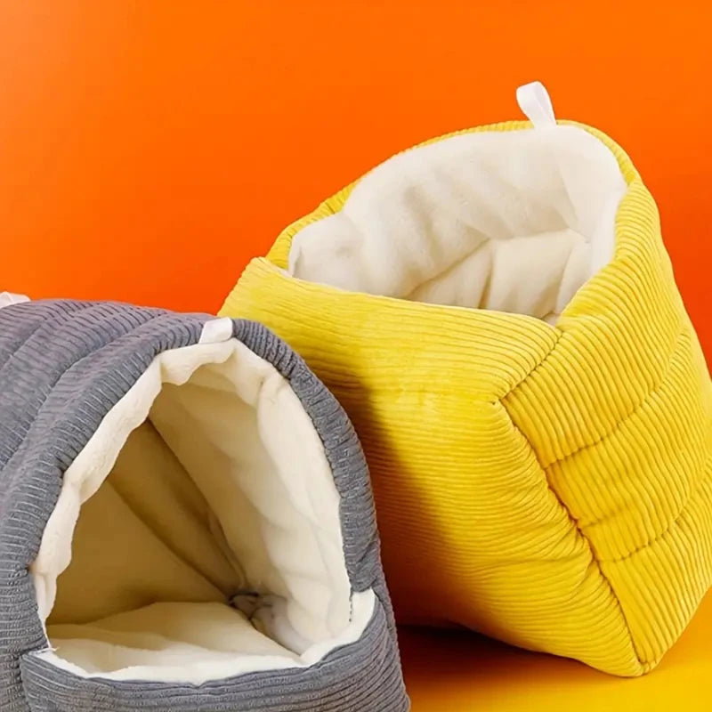 Cozy Plush Hanging Winter Bird Nest House Tent