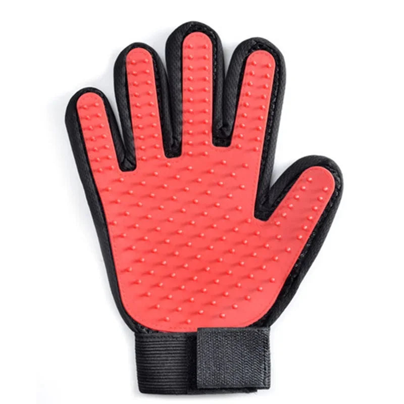 Gentle and Efficient Pet Grooming and Hair Removal Glove