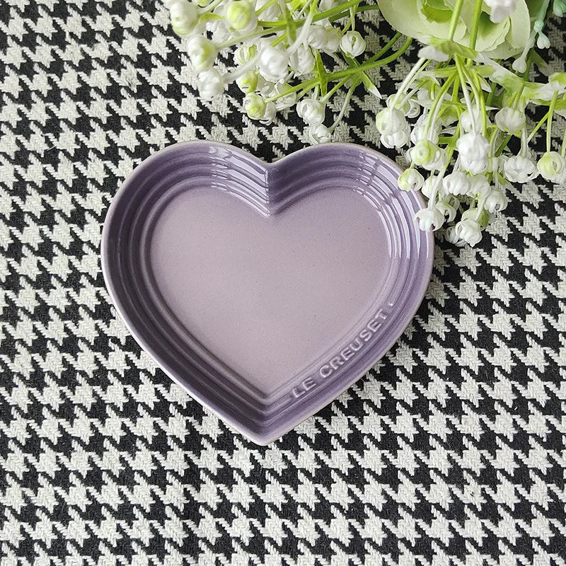 Heart-Shaped Wide Anti-Vomiting Ceramic Pet Feeding Bowl
