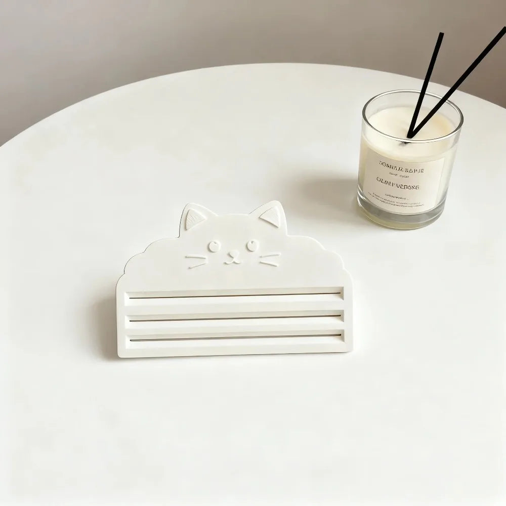 No-Waste Cute Cat Food Pouch Squeezer