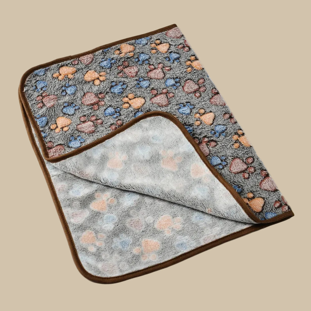 Warm Cozy Thickened Fleece Footprint Pet Blanket