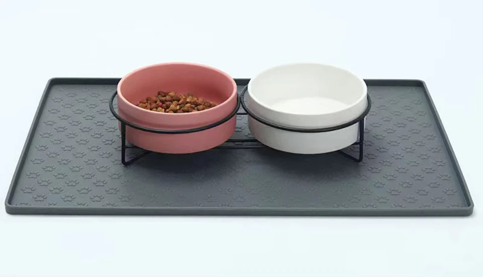 Waterproof Non-Slip Silicone Pet Feeding Mat